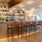 图尔北美居酒店 图尔
