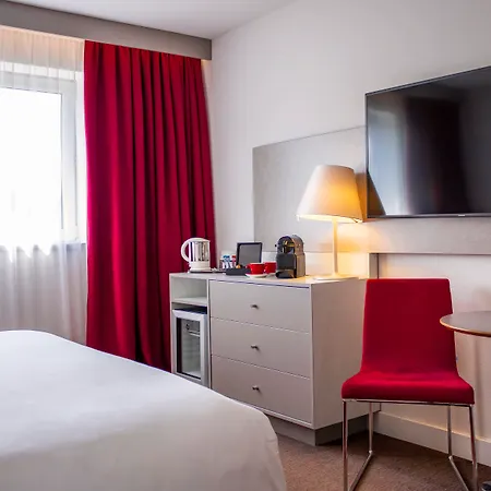 Hotel Mercure Nord 4*