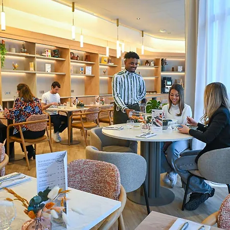 Hotel Mercure Nord 4*