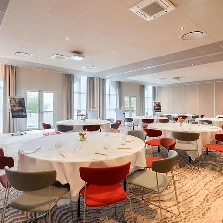 Mercure Nord 4*