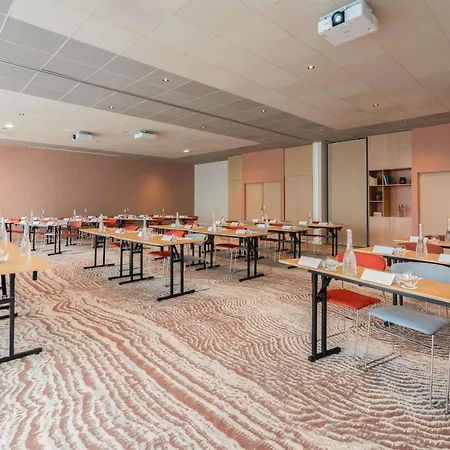 Mercure Nord 4*