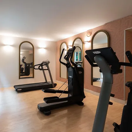 Mercure Nord 4*