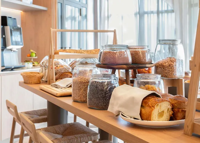 Mercure Nord Szálloda Tours